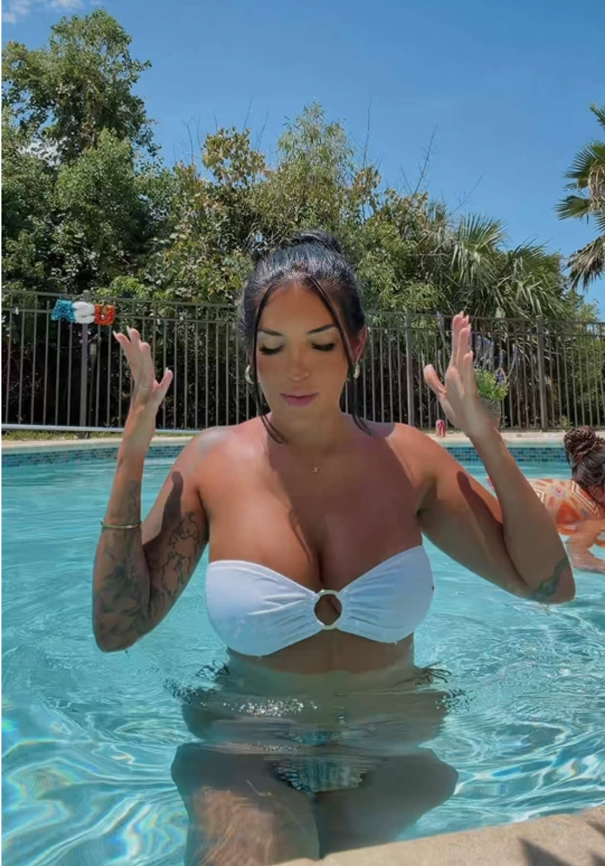 @kj_cameron