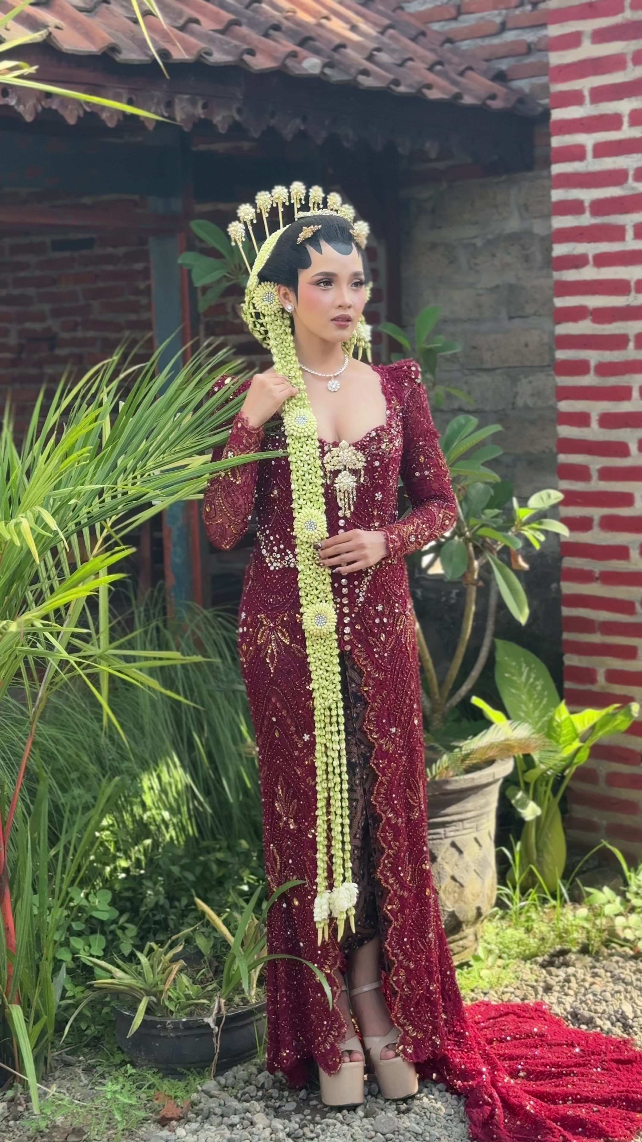 @MUA TULUNGAGUNG | Riris