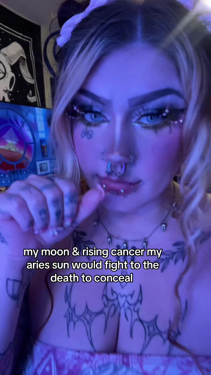 @𝔫𝔬𝔟𝔬𝔡𝔶 𓉸ྀི