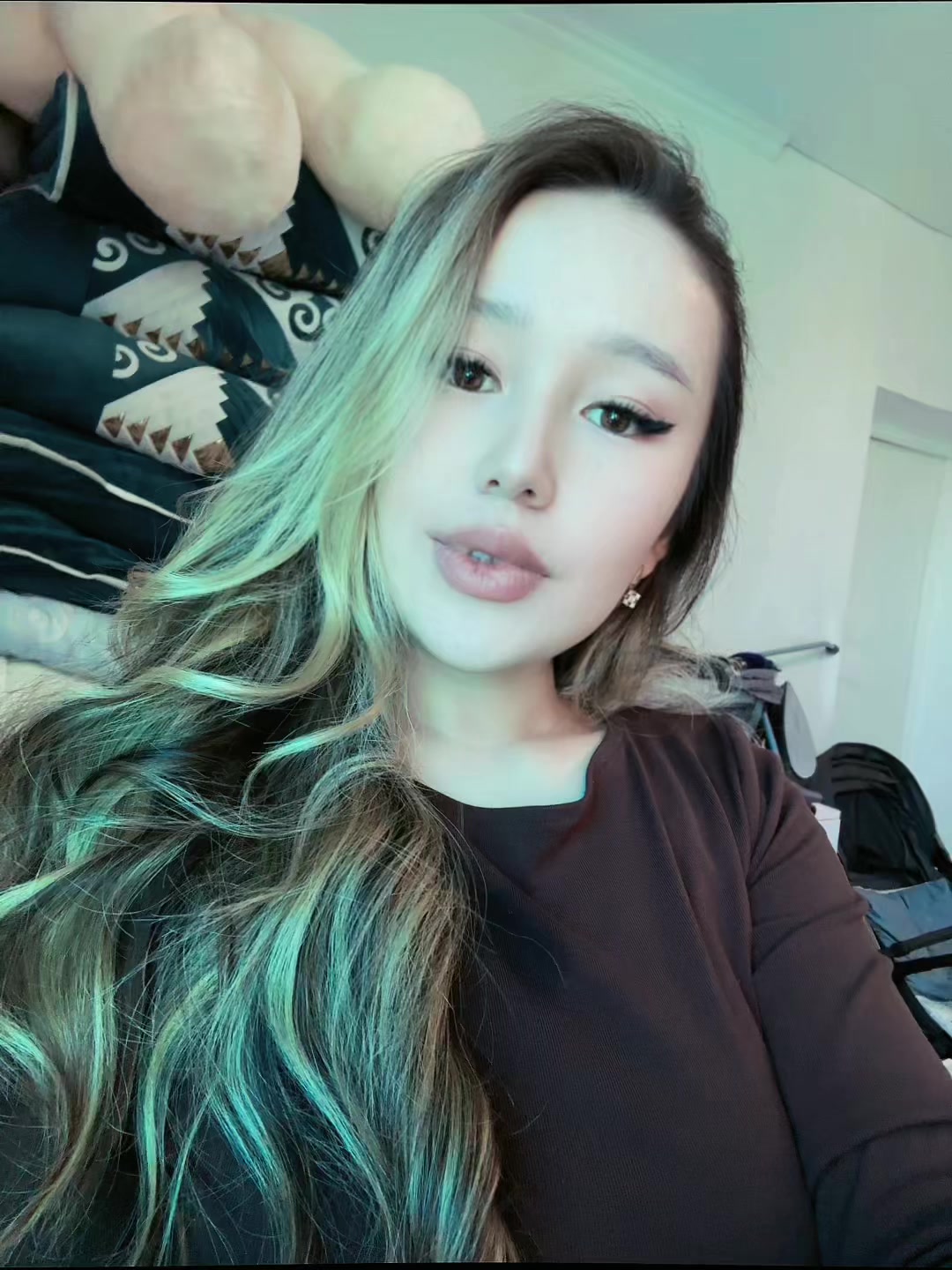 @Жена Саната