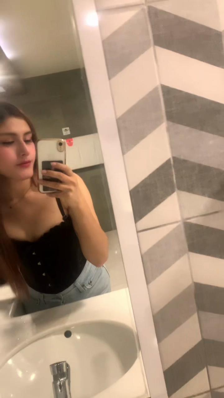 @Angela 👩🏻🦰