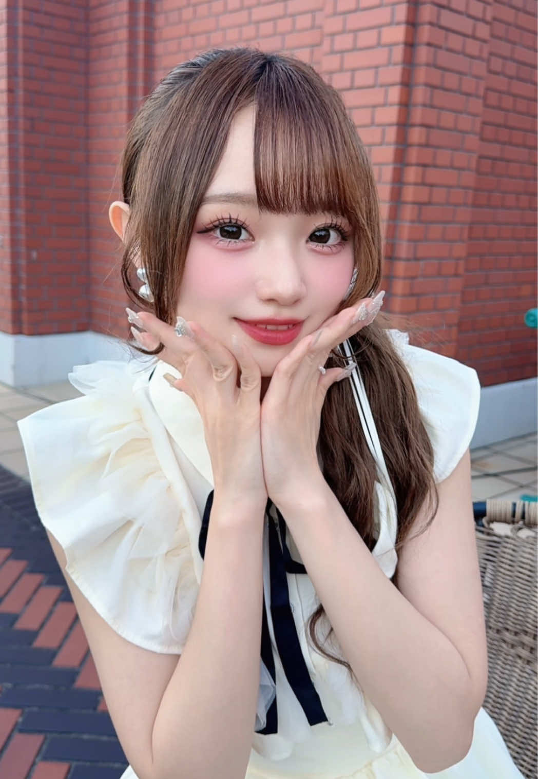 @にしのありさ