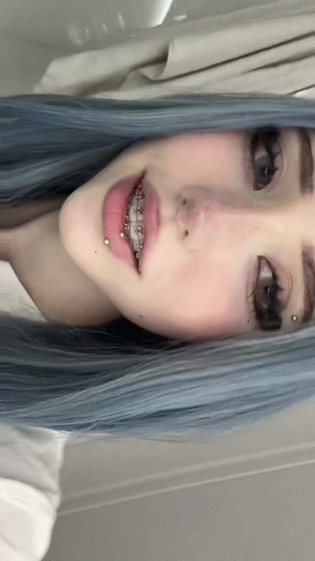 @mi