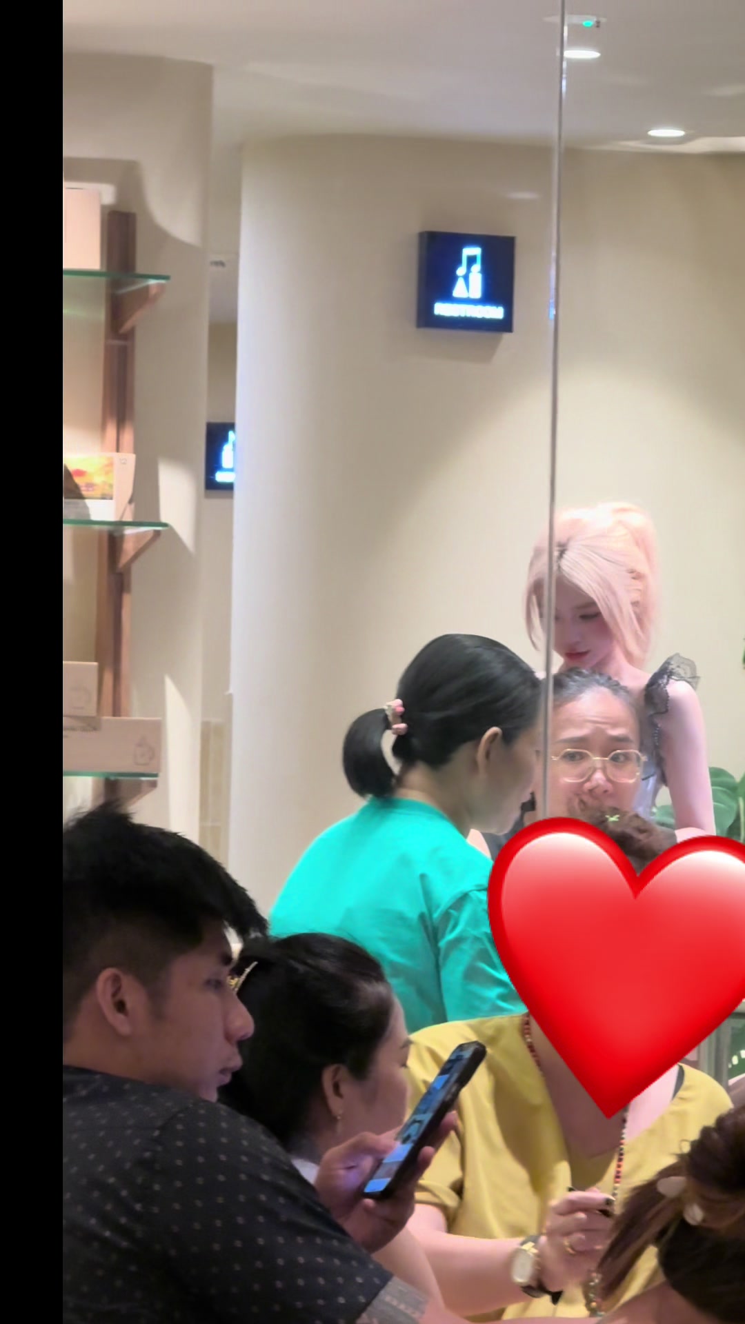 @Lê Thị Ngọc Nguyên 🤷🏻♀️
