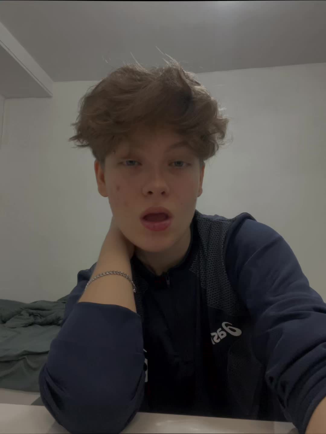 @ar2uwr