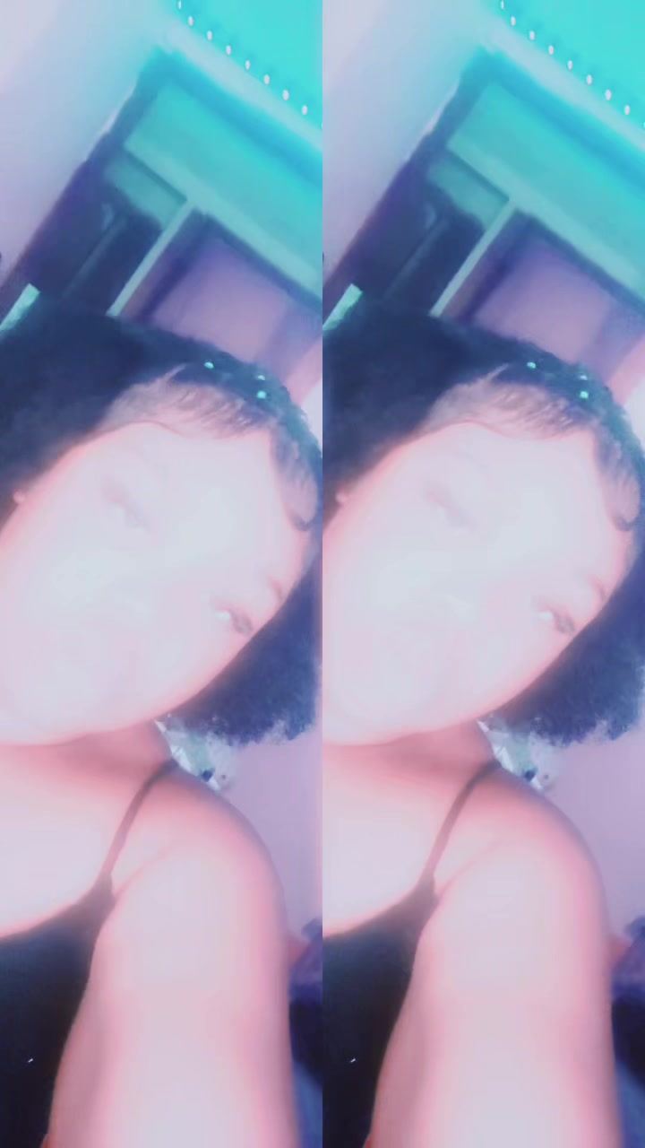 @Itz TT😒🩷🖤🤏🏽