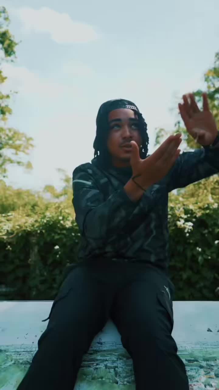 @Lyrcissong