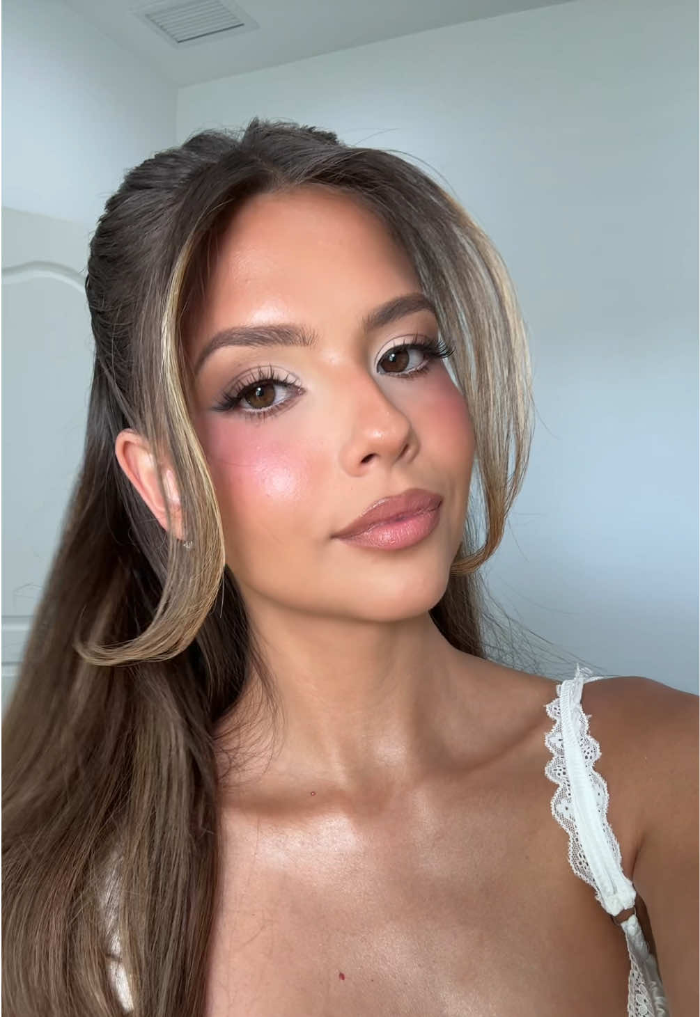 @FaceByLilyRose