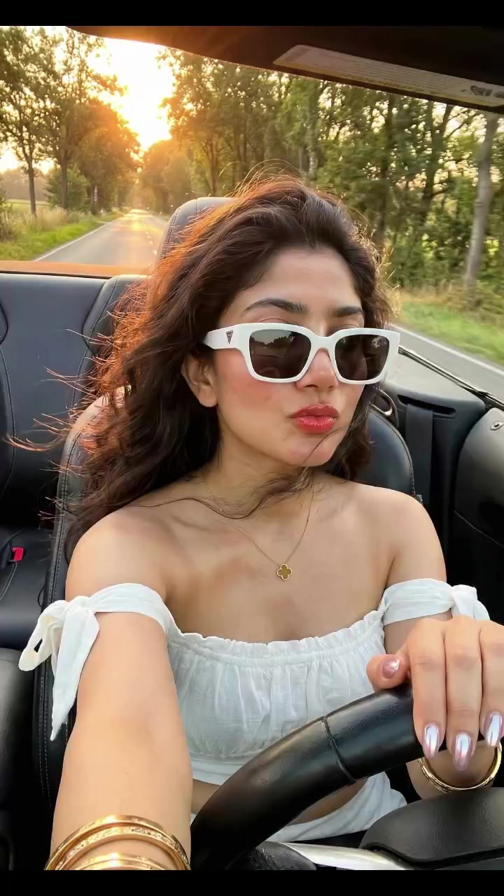 @saipallavi_forever.in
