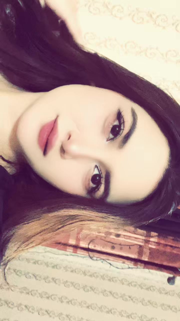 @Emaan🕊️✨