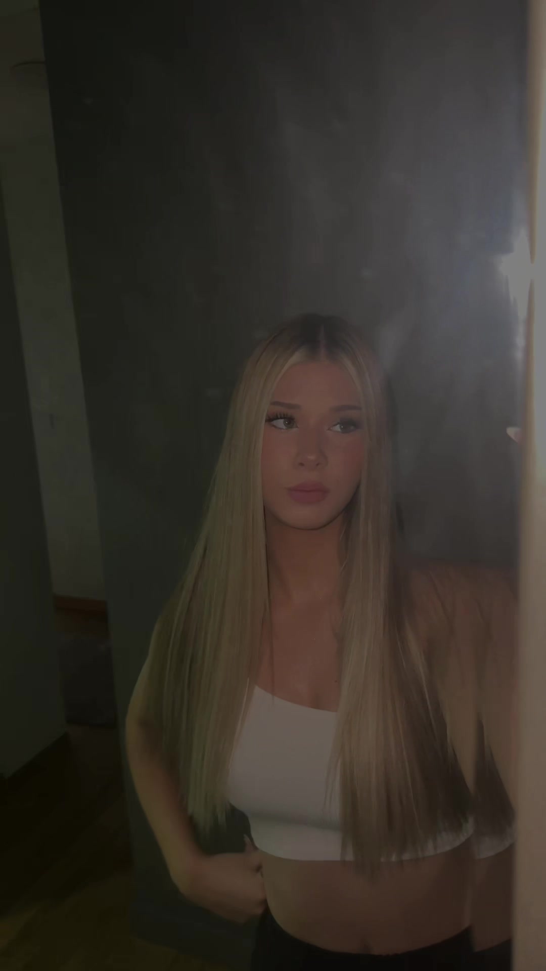 @уна