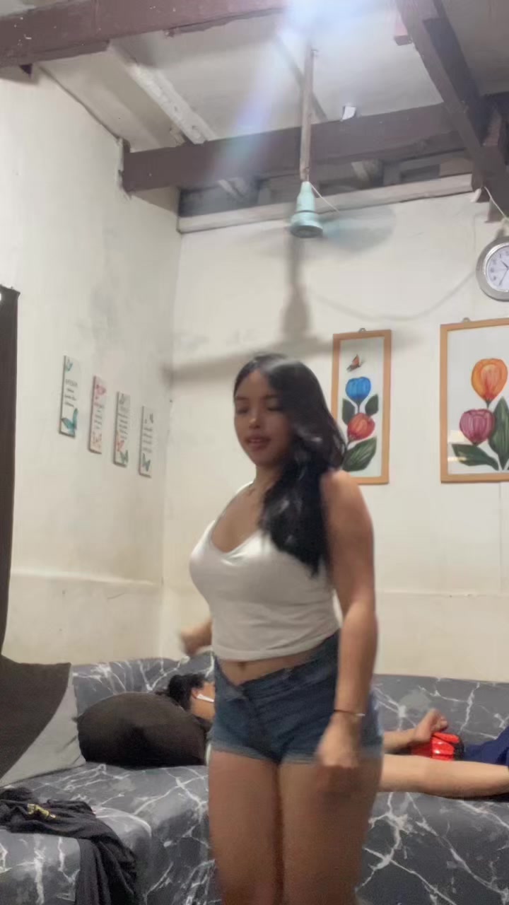 @Erica Sumalinog
