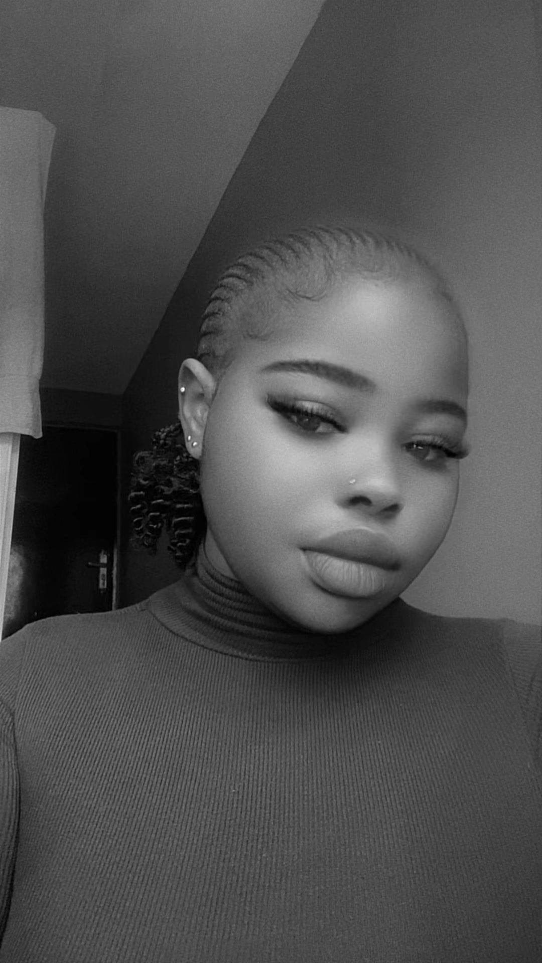 @Toyin👻