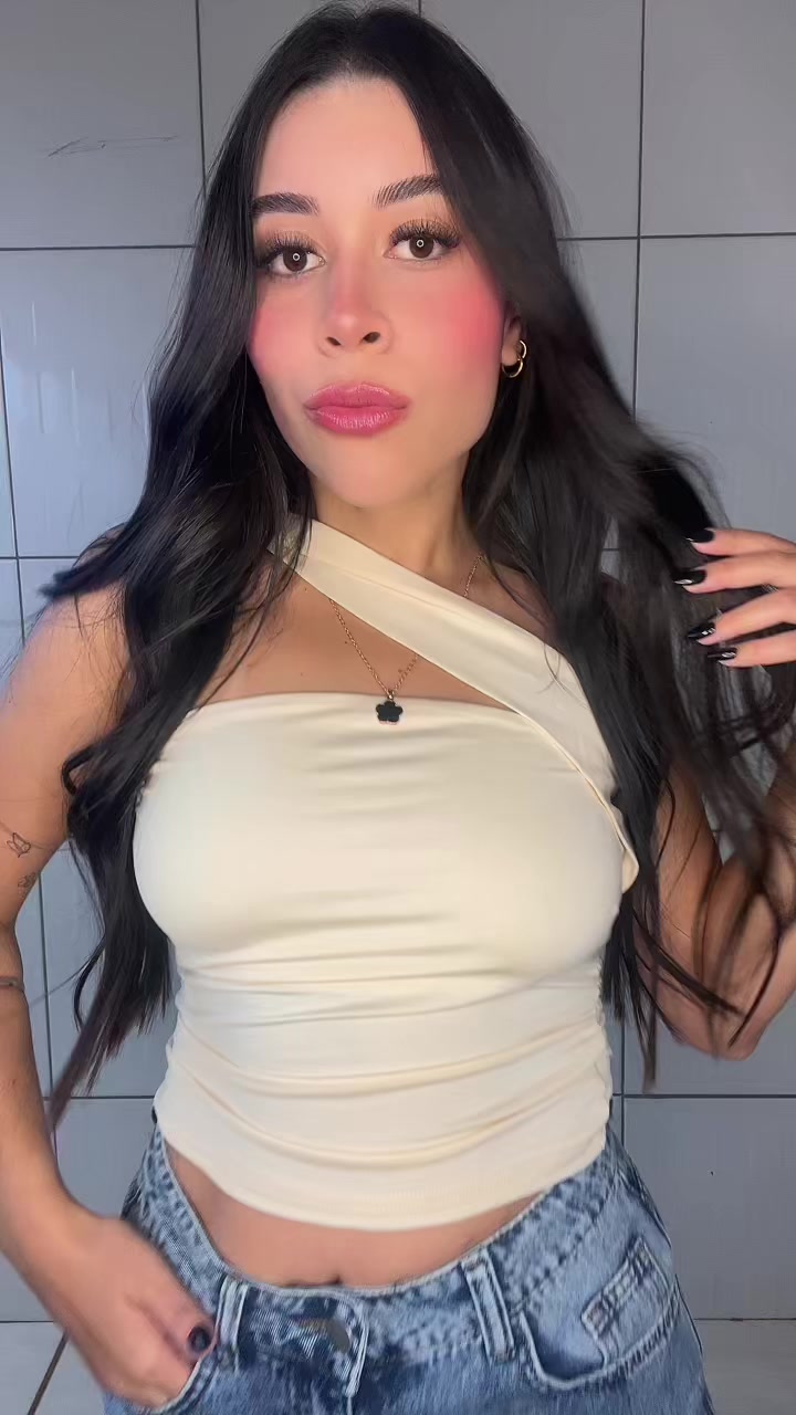 @Vitória Lemes