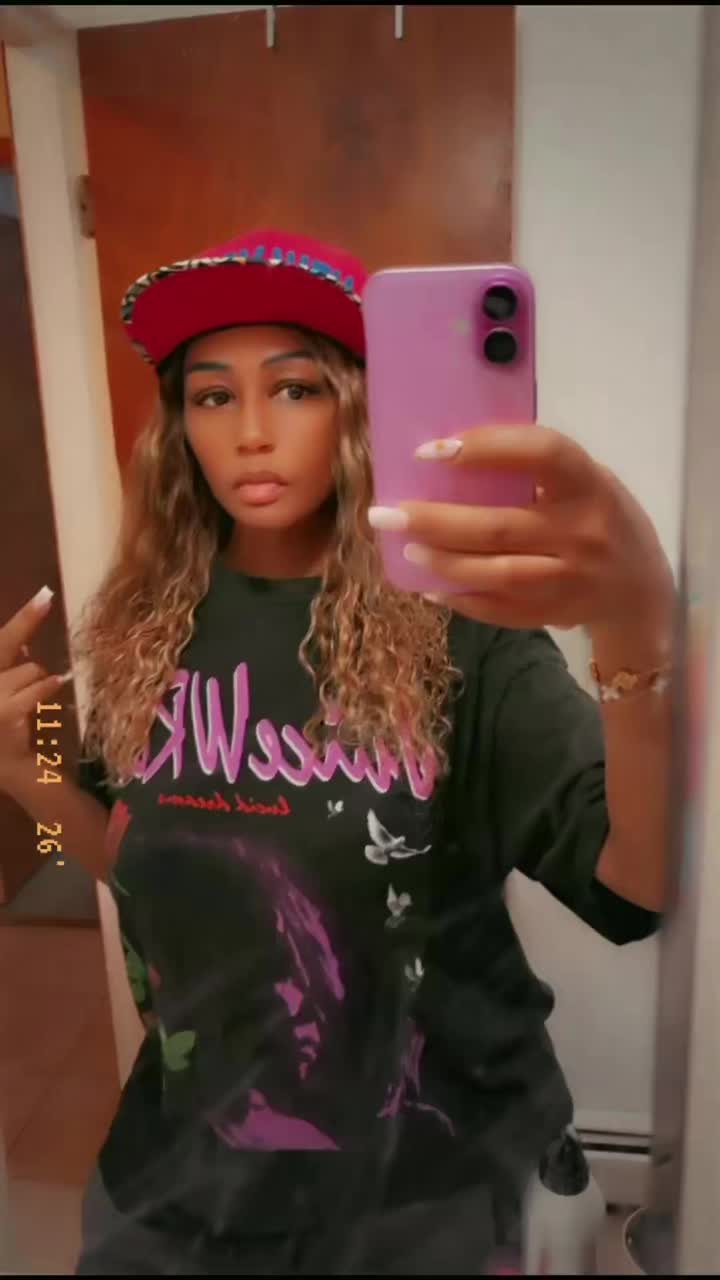 @Baddy_BoutDatBusine$$🌈🌈♎️