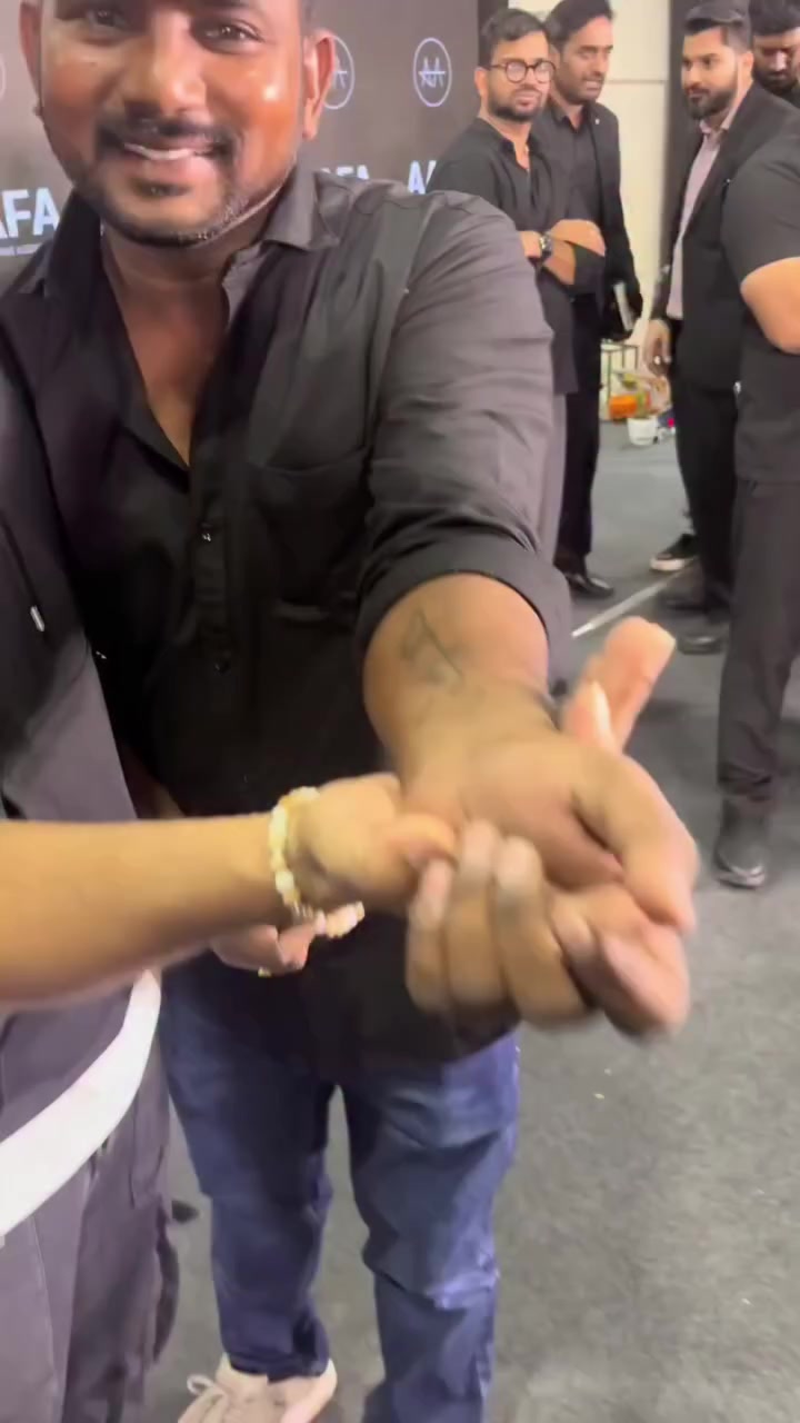 @AlluArjunonline