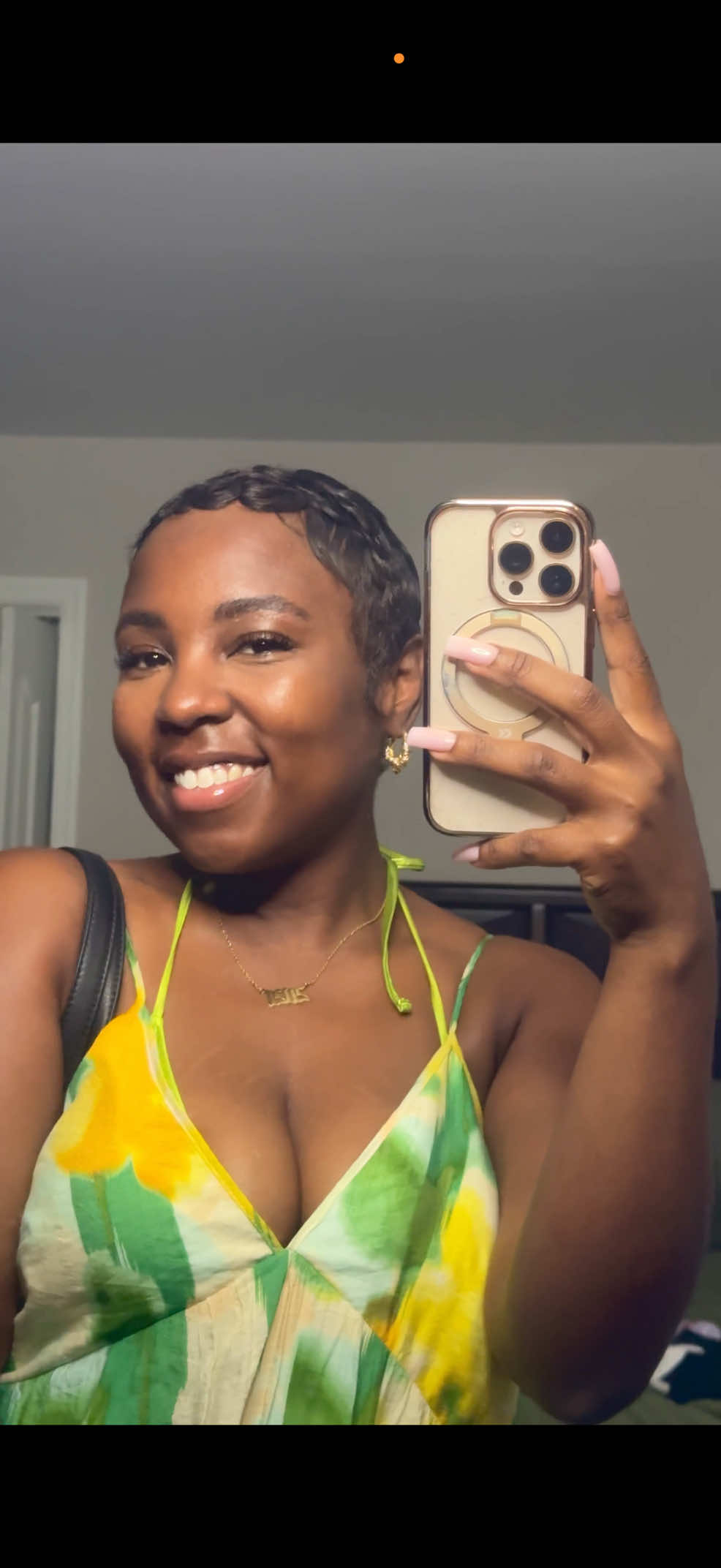 @Ebony Joi 💛