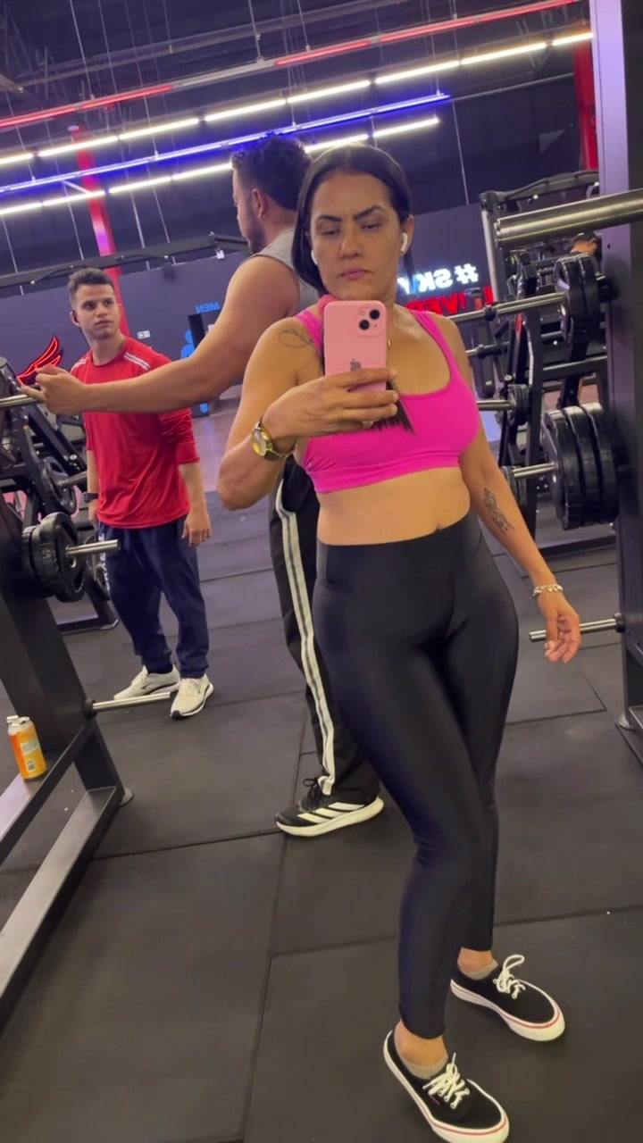 @Mariagon&ccedil;alves