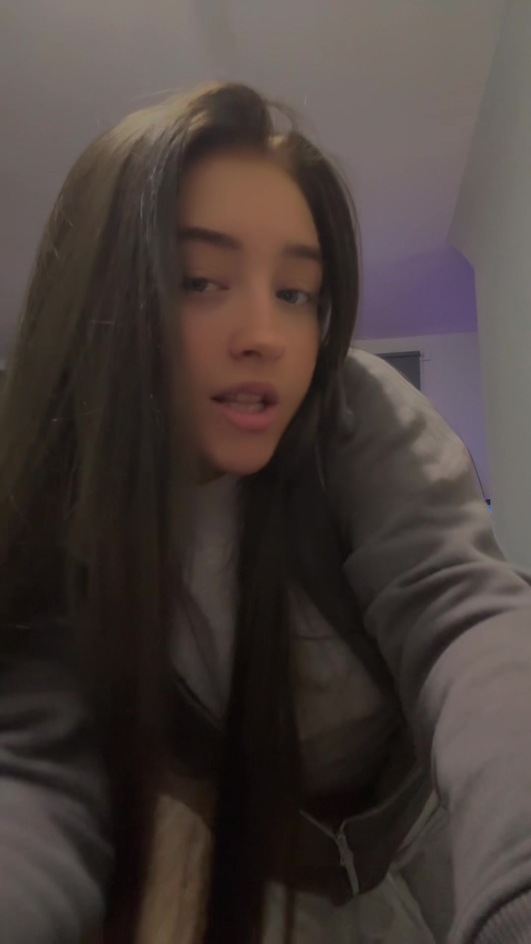 @ChloeBeebe