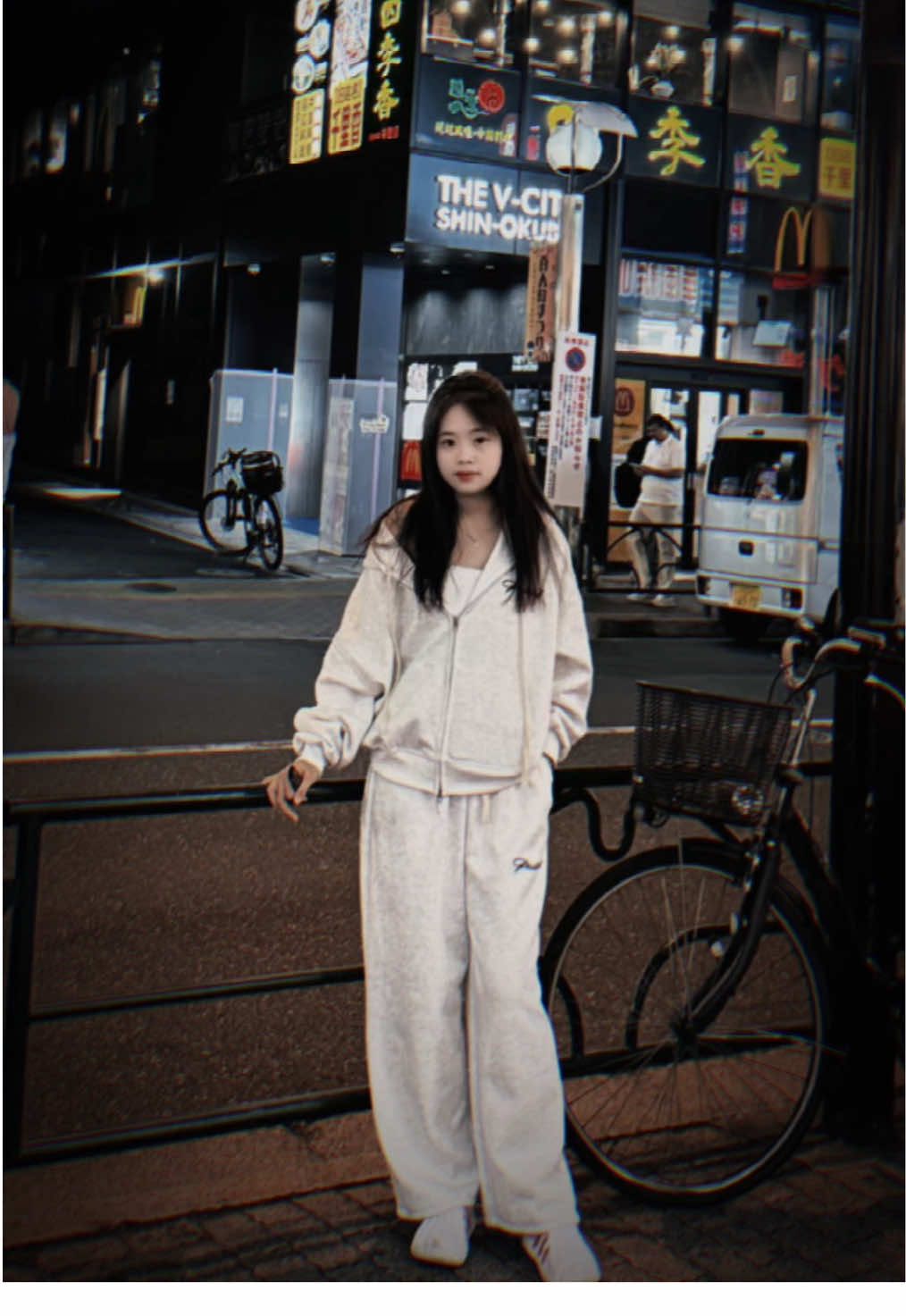 @BỐNGG🤍