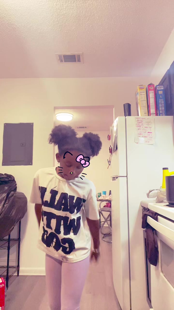 @Sum.pretty weirdo 🫧🧚♂️