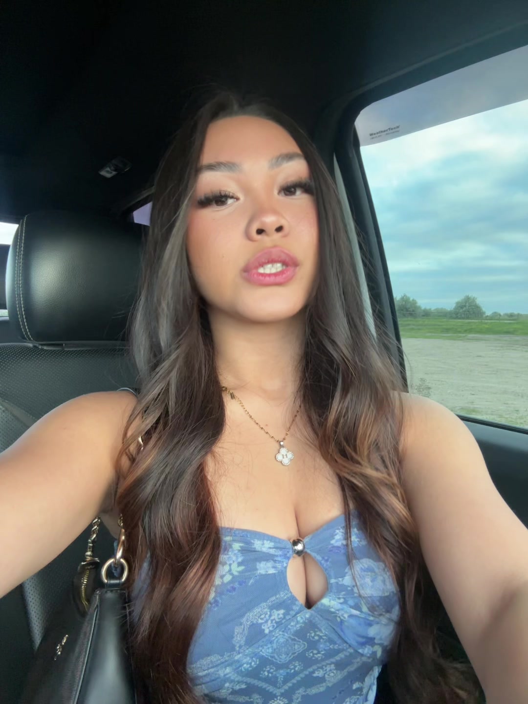 @🎀