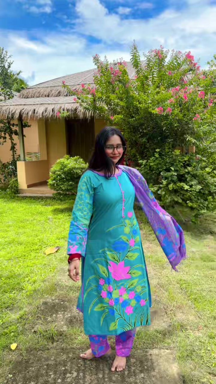 @Tania sultana surovi