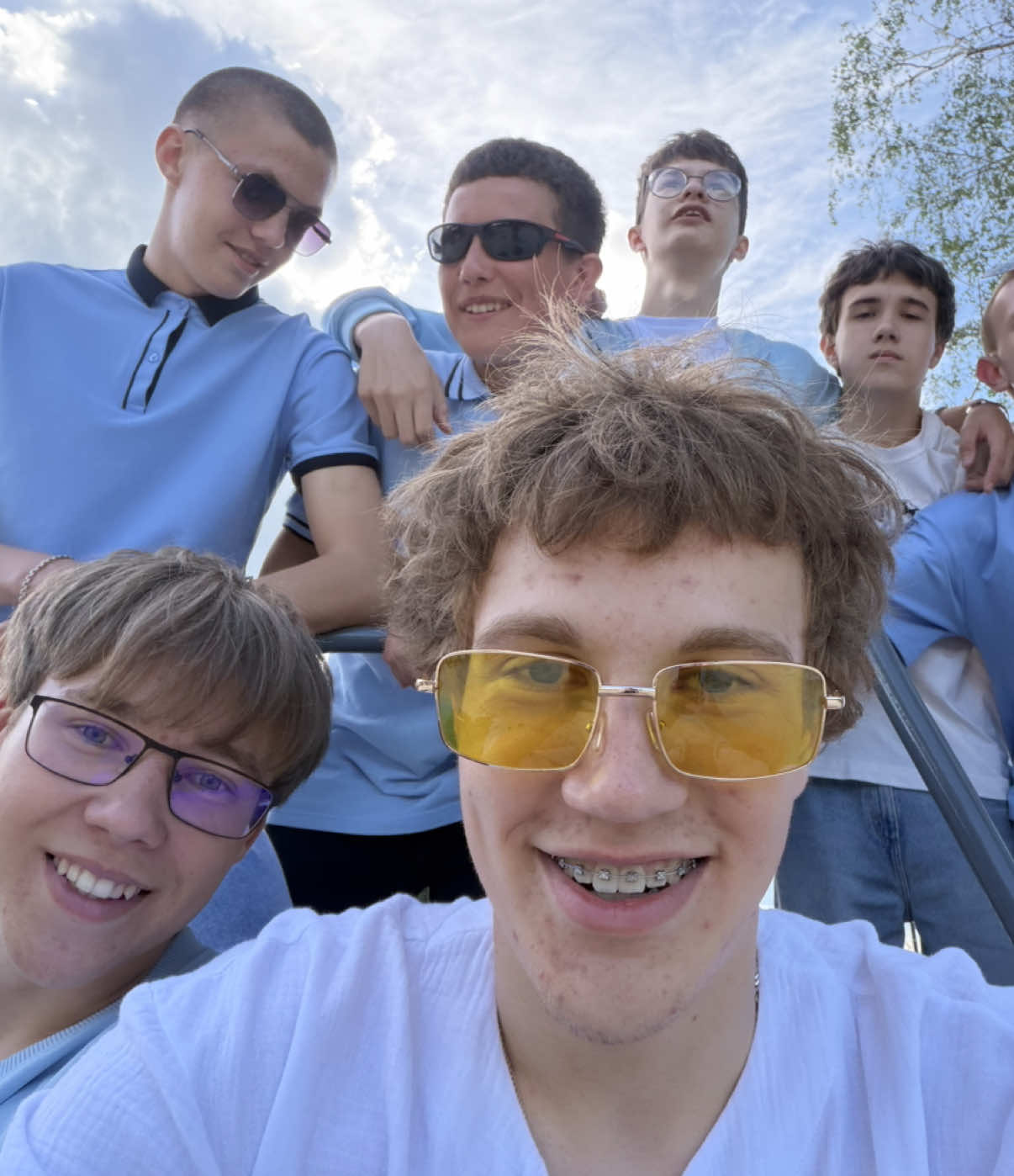 @#свят