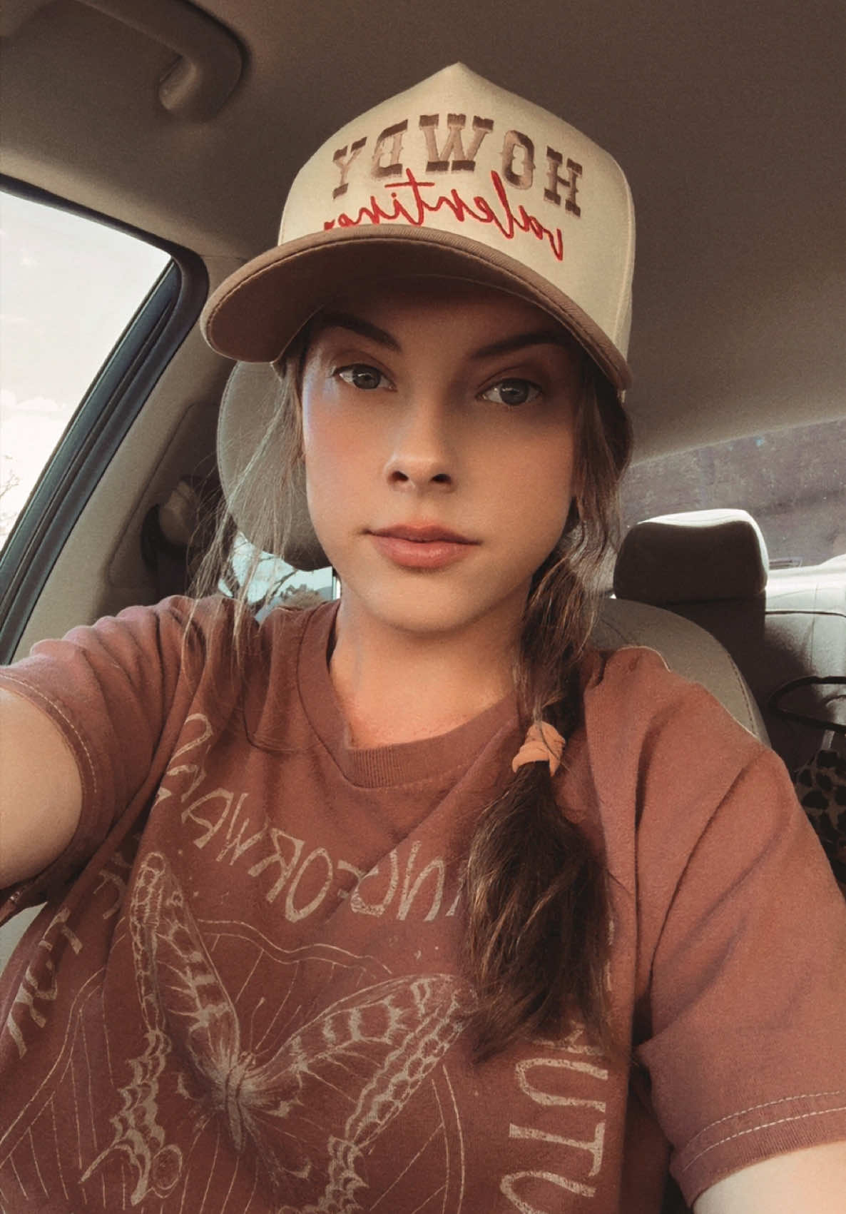 @Ash🍒