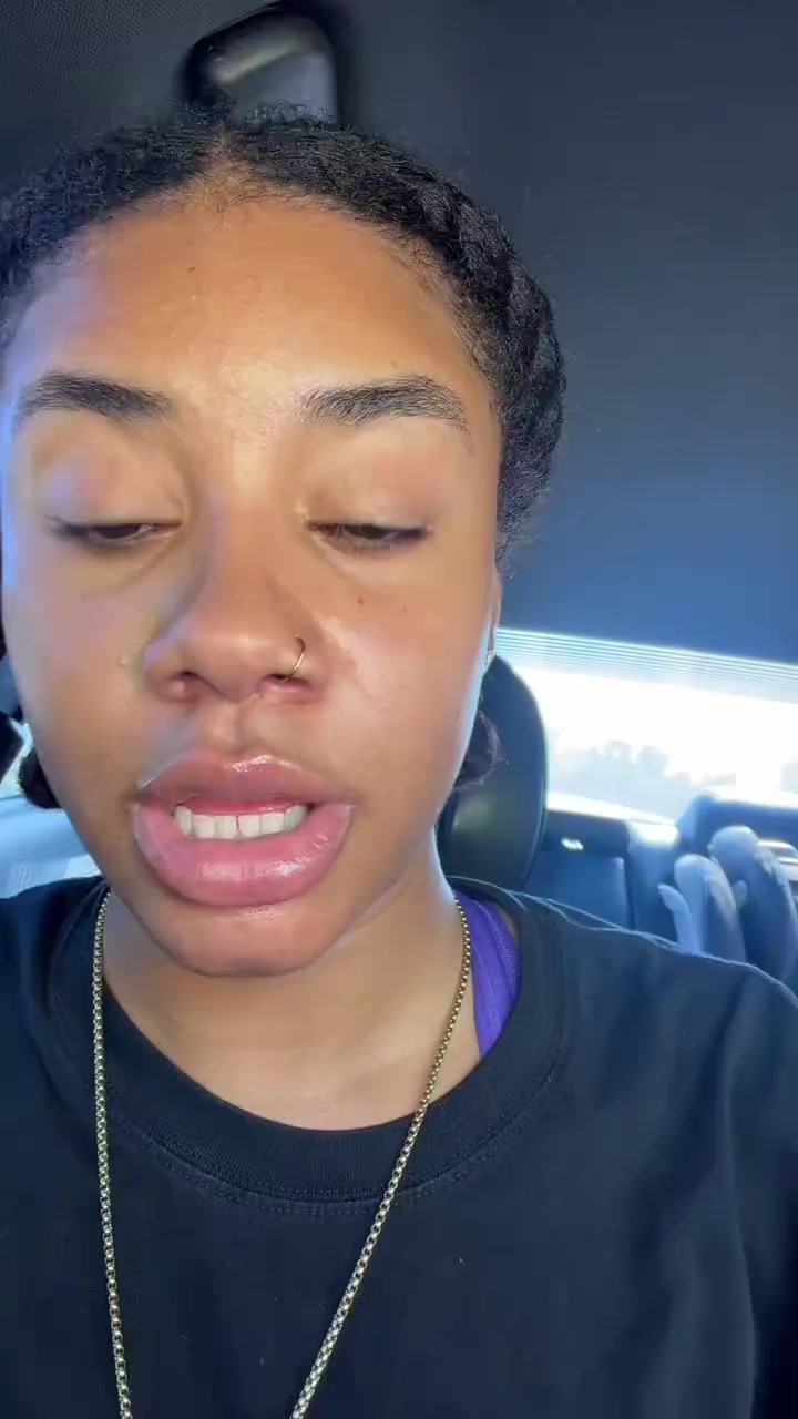 @Lueyoni