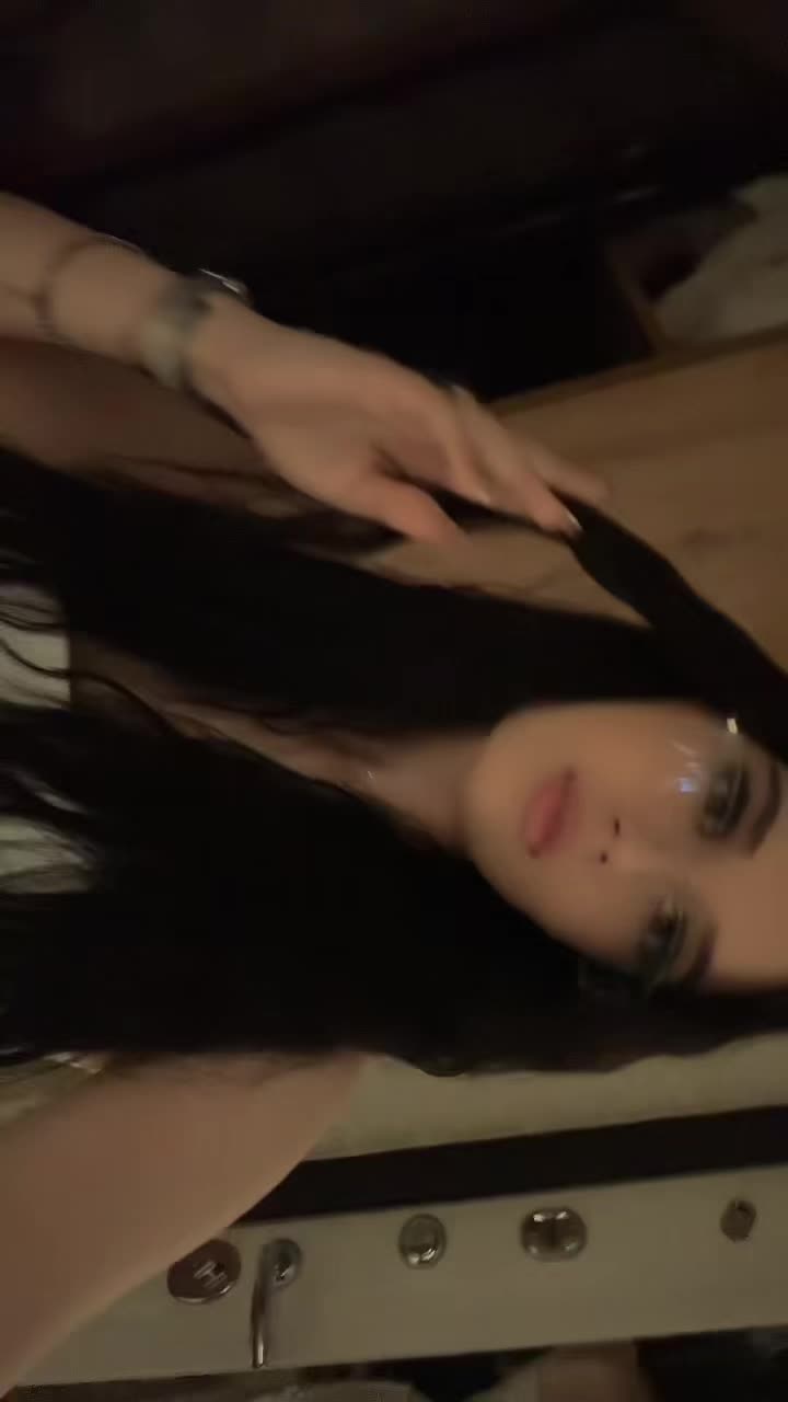 @🦢