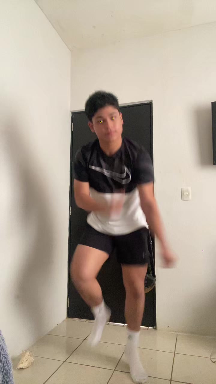 @maelpouu