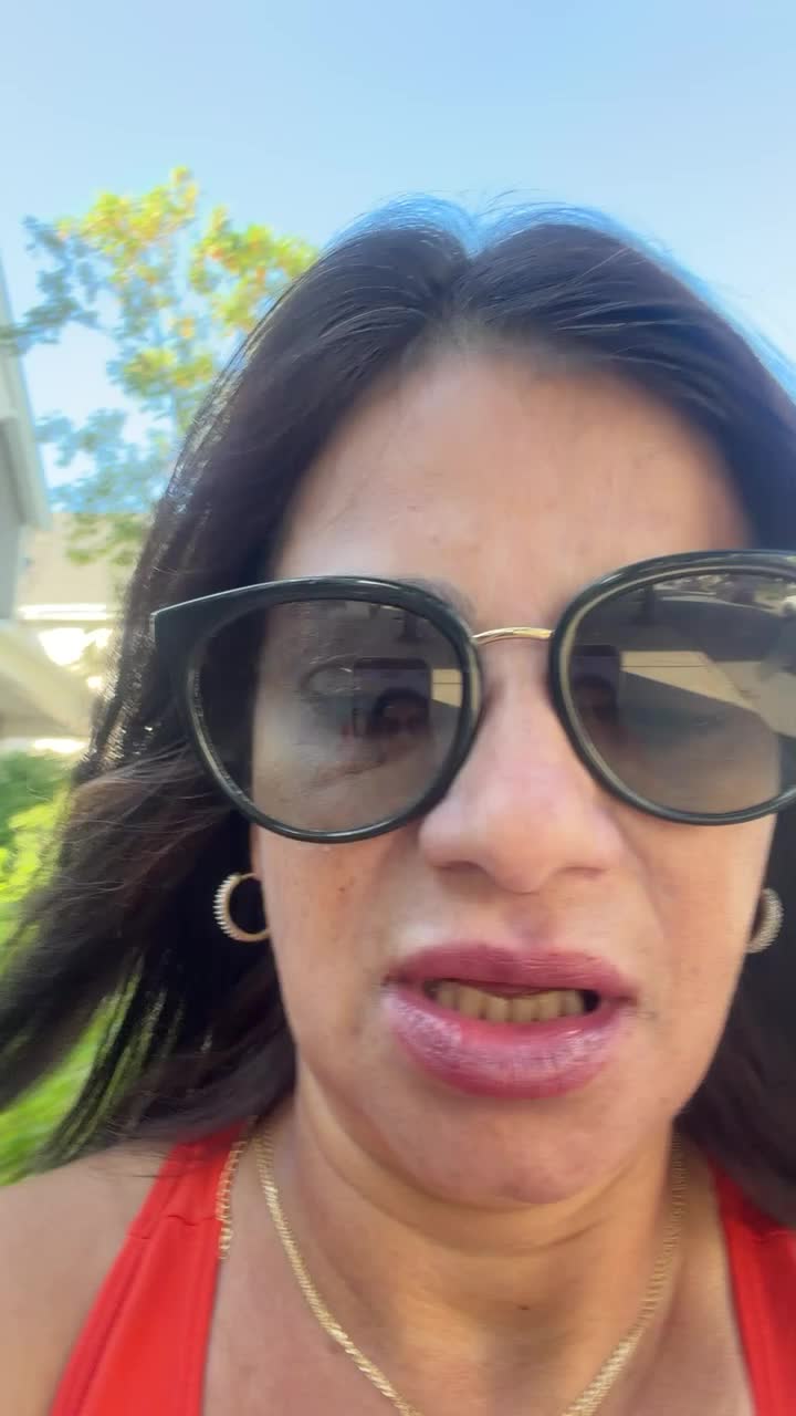 @Adriana lopes