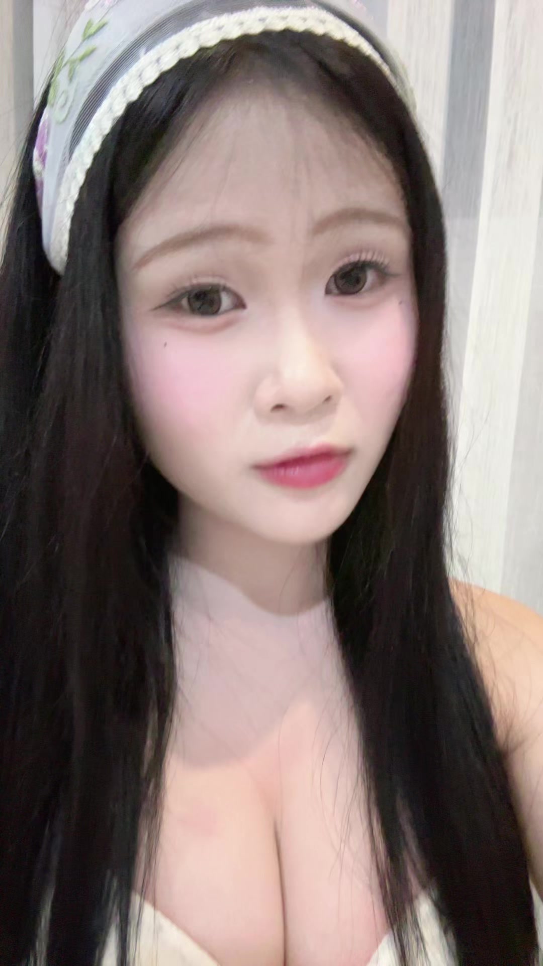 @อุ๋งอิ๋ง