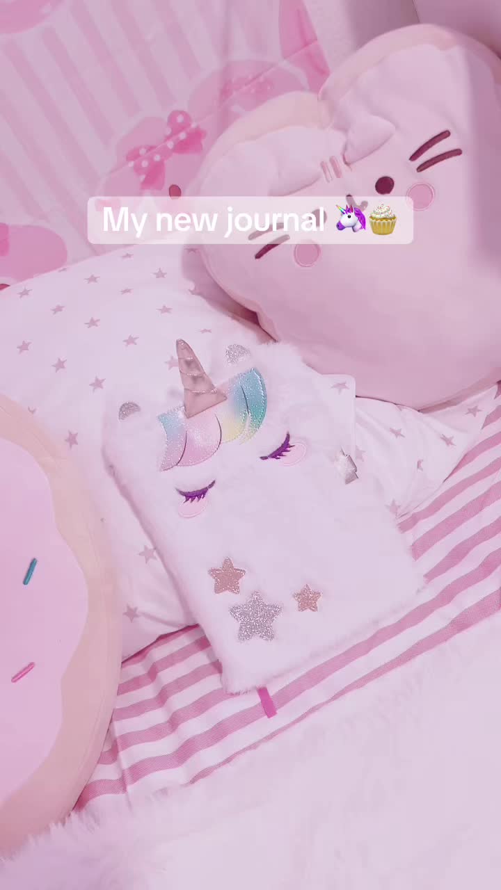@CupcakeKitten 🧁🐾