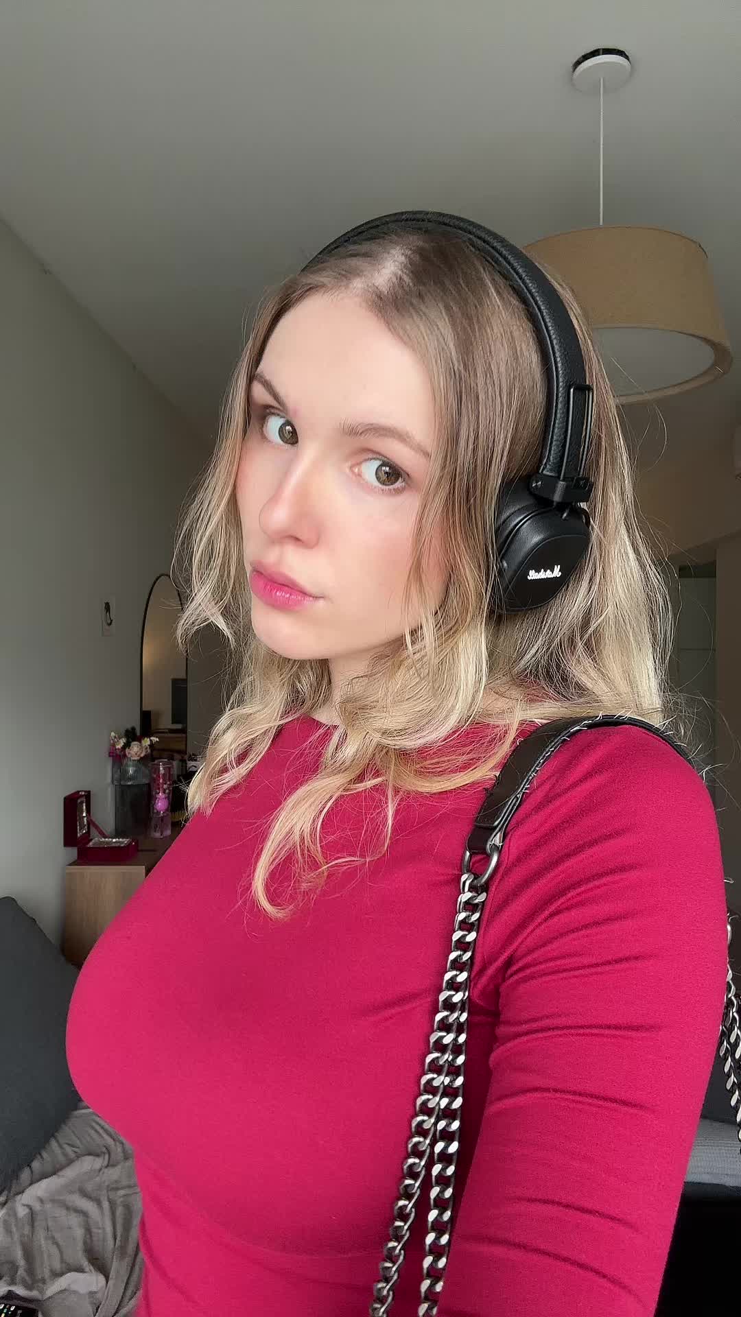 @Аляля