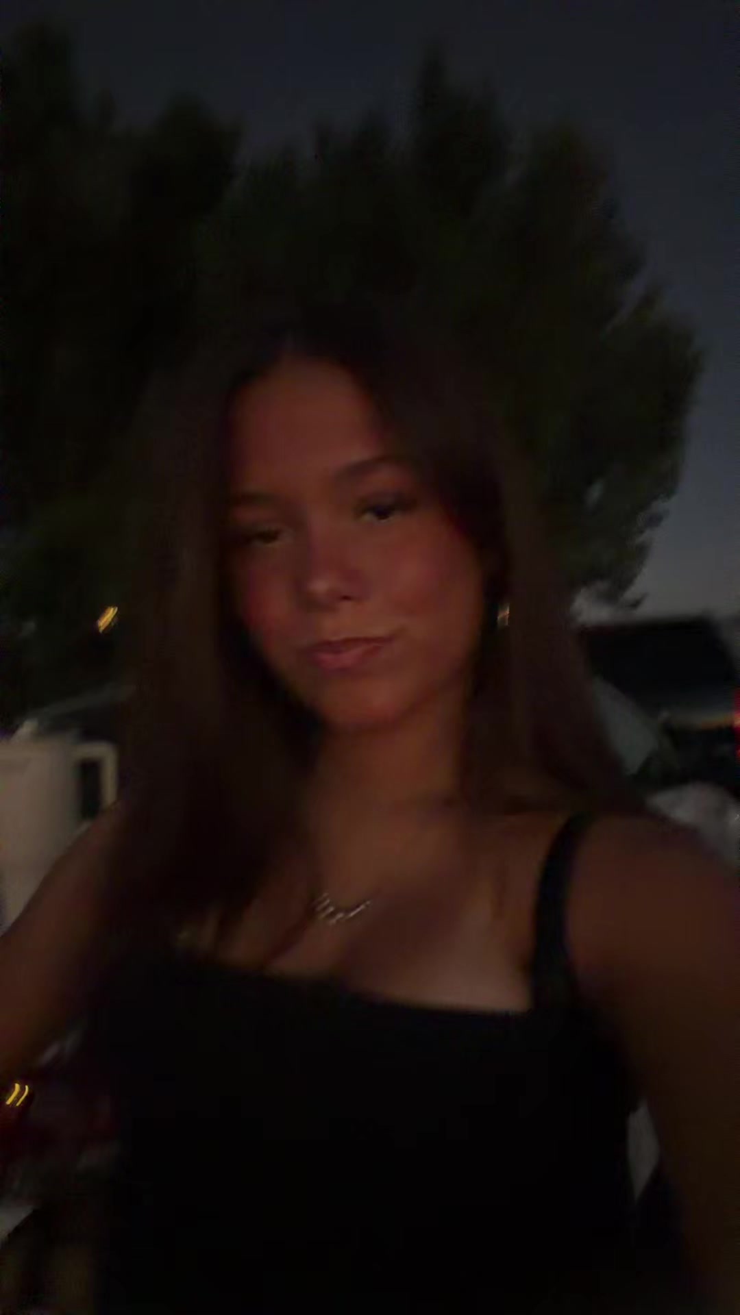 @notalexismae1