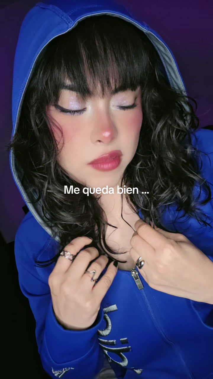 @Lorenna Black