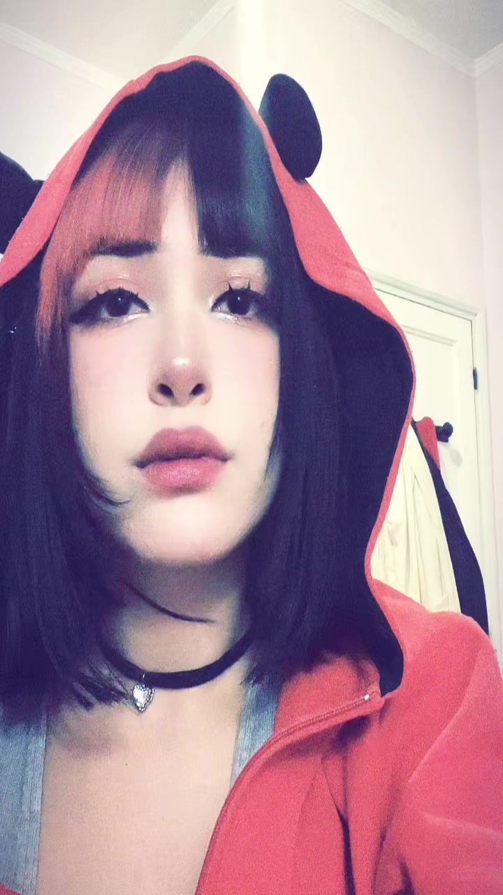 @lil_.pika