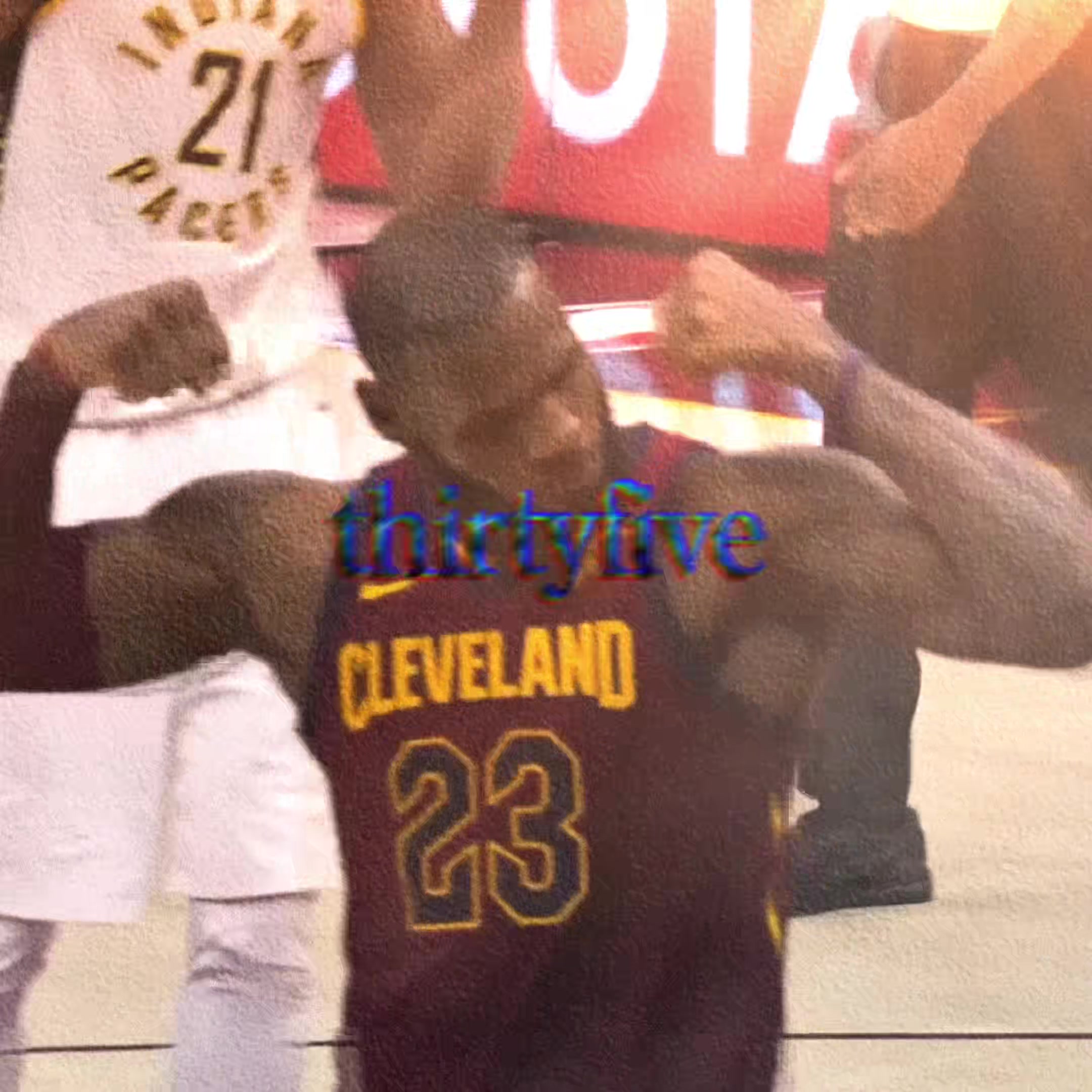 @𝐭𝐡𝐢𝐫𝐭𝐲𝐟𝐢𝐯𝐞💫