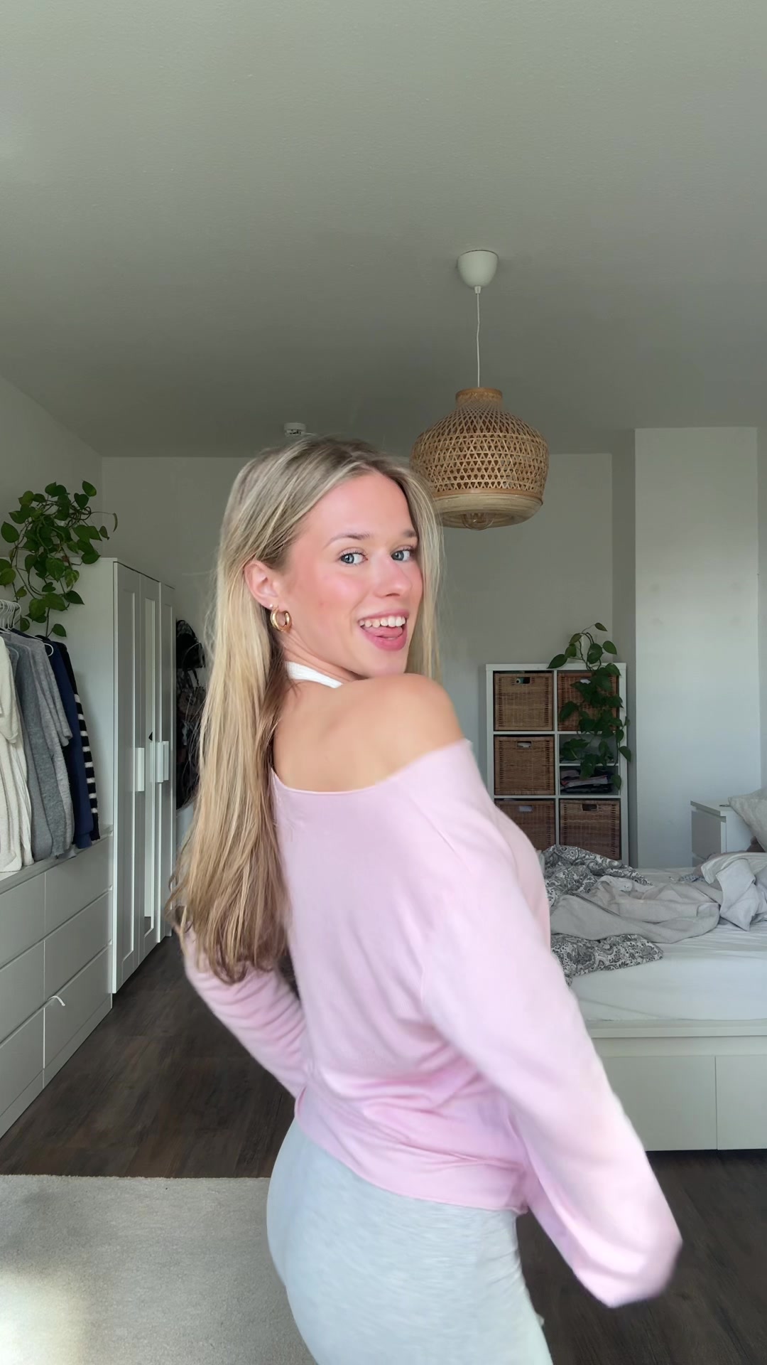 @paula.nstl