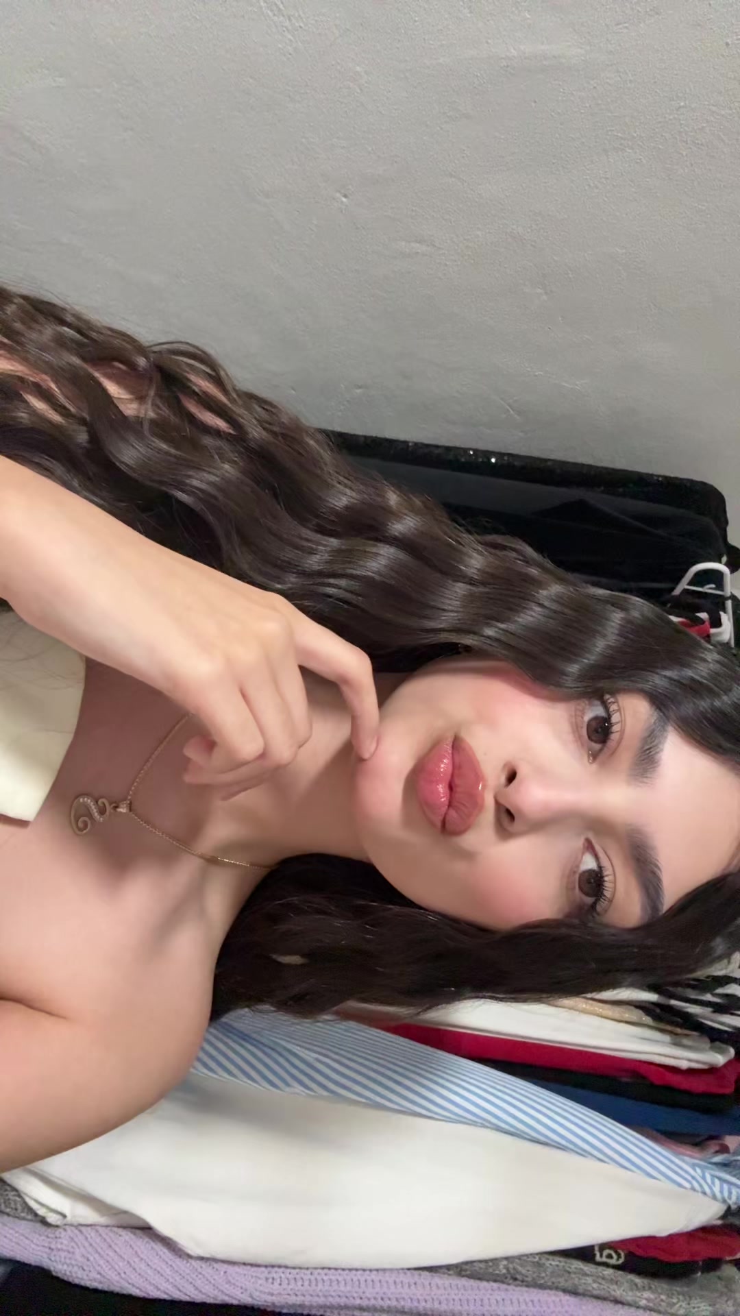 @𝒮