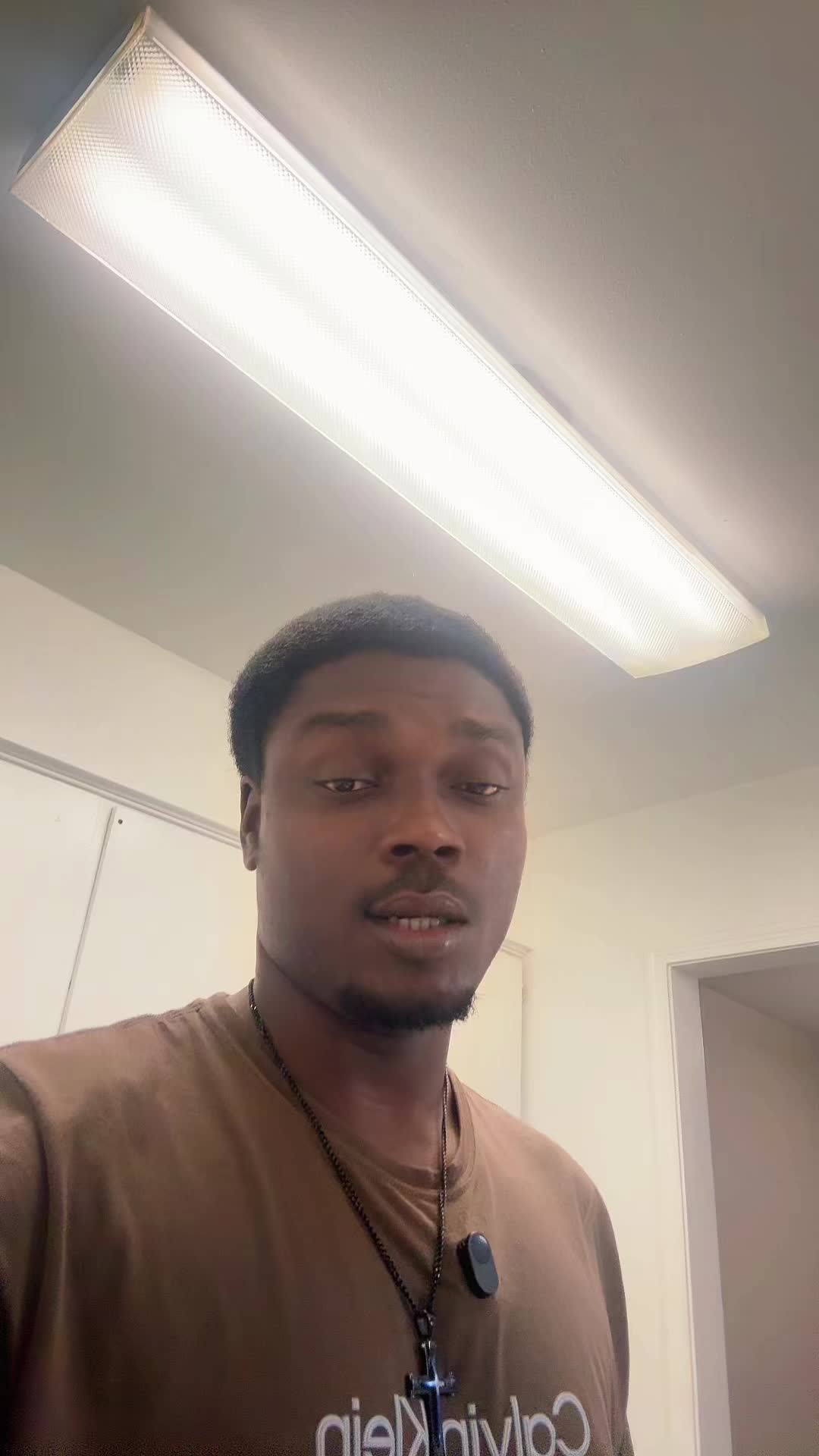 @OlukuBiscuit