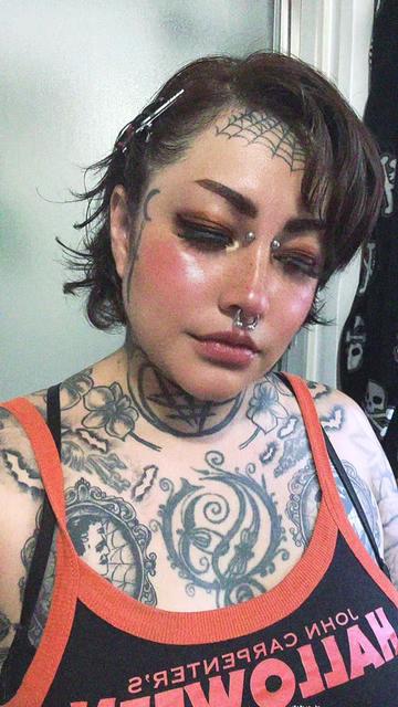 @Morbid pinup