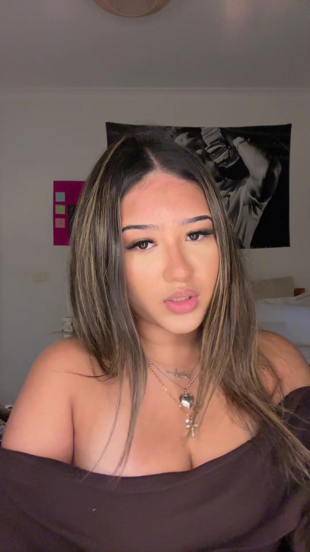 @𝐦 𝐞 𝐥 𝐨 𝐝 𝐲
