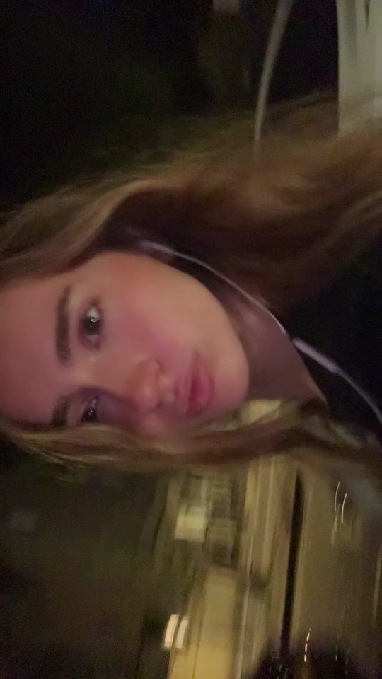 @girlwhosgotitgoingon