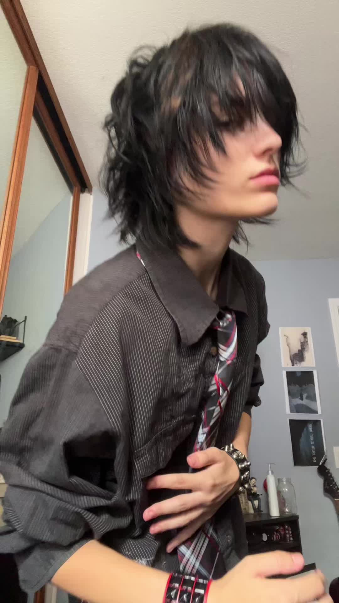 @howlbearr