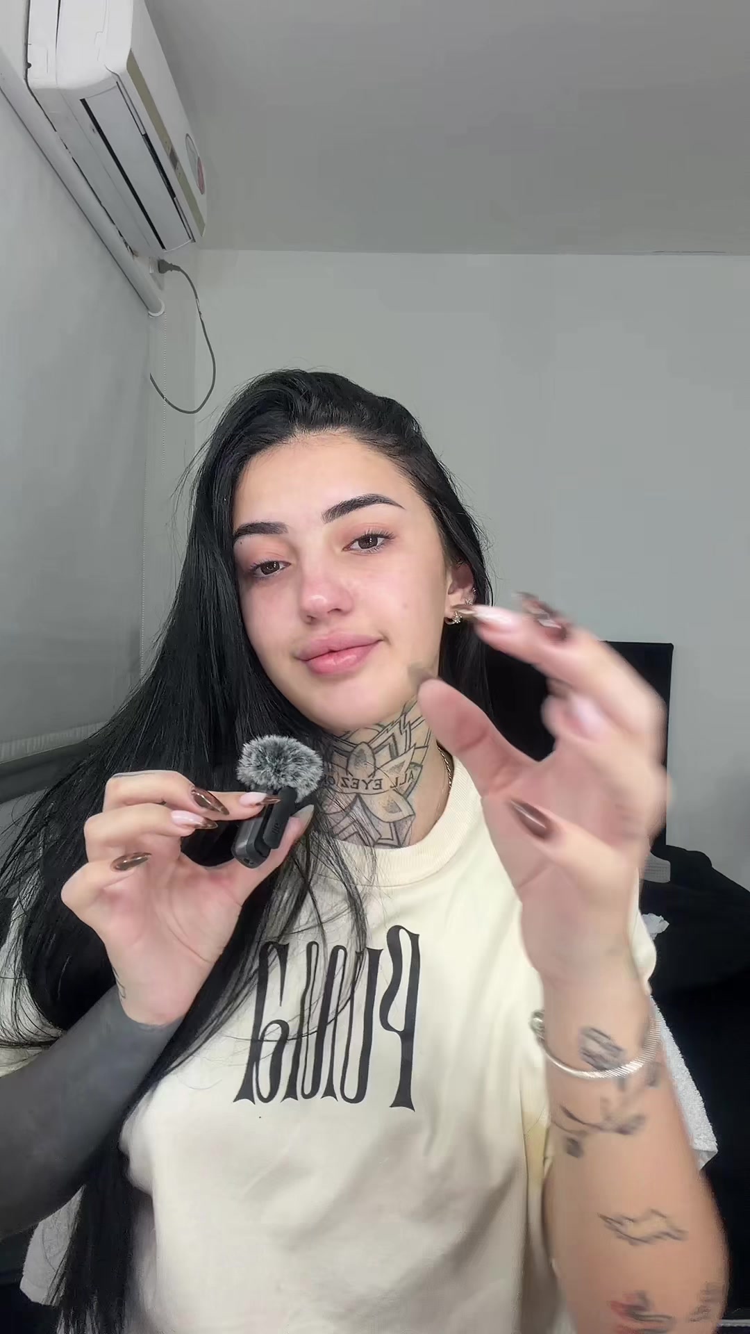 @Mia Rezanowicz 👸🏻