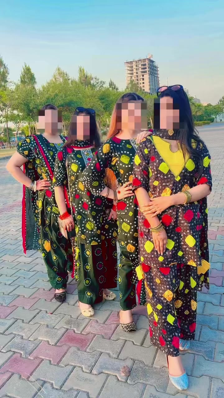 @سحرِش مومن