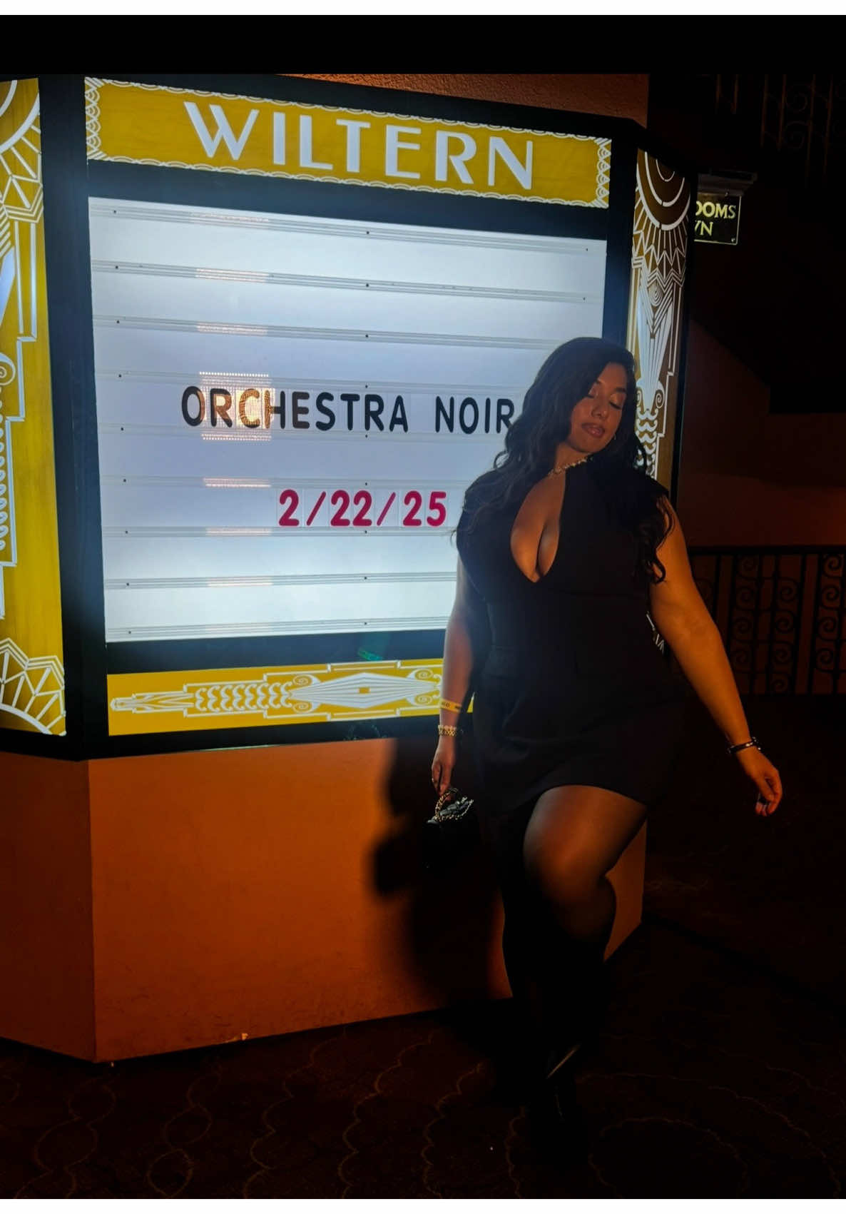 @adrianacreatress